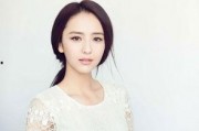 千佳佳 